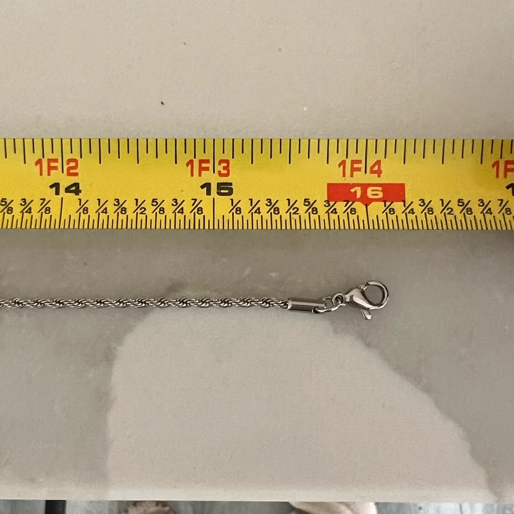 Silver Chain - Picture 4 of 4